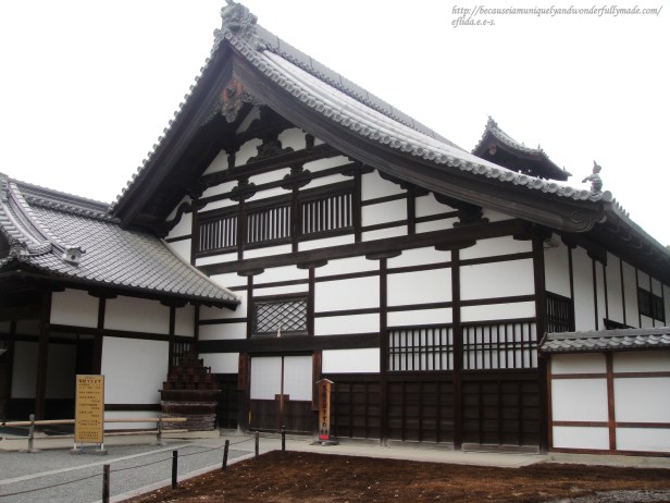 The hojo at Kinkaku-ji in Kyoto, Japan is the former living quarters of the former head priest. The hojo at Kinkaku-ji in Kyoto, Japan is the former living quarters of the former head priest.