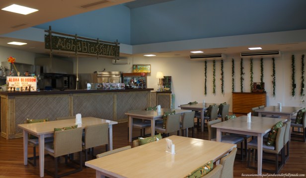 Dining facility at Southeast Botanical Garden in Okinawa City, Okinawa, Japan. (東南植物楽園 Tōnan Shokubutsu Rakuen)