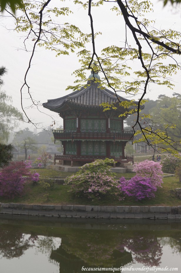 Hyangwonjeong  향원정 or Hyangwonjeong Pavilion at Gyeongbokgung Palace 경복궁 in Seoul, South Korea.