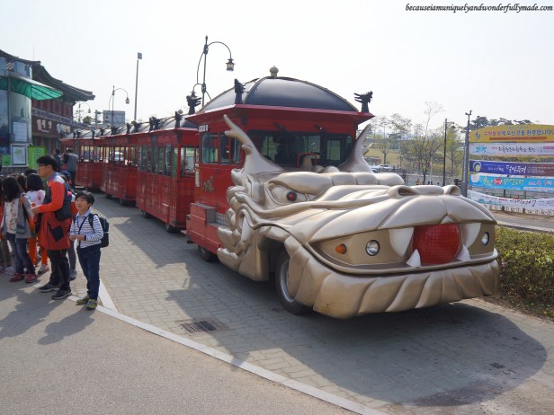 Hwaseong Train Tourist, a dragon train that travels between Paldalsan Mountain and Yeonmudae in Hwaseong Fortress [UNESCO World Heritage] (수원 화성 [유네스코 세계문화유산]) – Suwon 수원, South Korea.