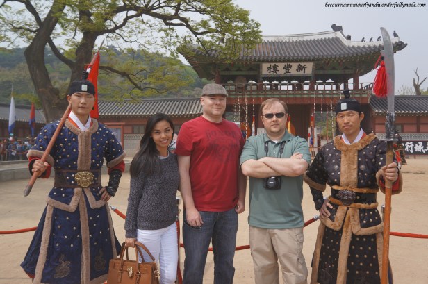 After watching the 24 Martial Arts Trial Performance (무예24기 시범공연) in front of Sinpungnu Pavilion 신풍루 at Hwaeseong Haenggung Palace 화성행궁 – Suwon 수원, South Korea.