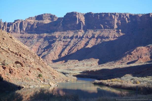 Approaching Drinks Canyon at Utah State Route 128 on our way to Fisher Towers in Moab, Utah.