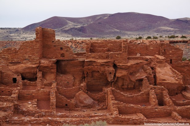 Wupatki settlement overlooks a stunningly beautiful desert.